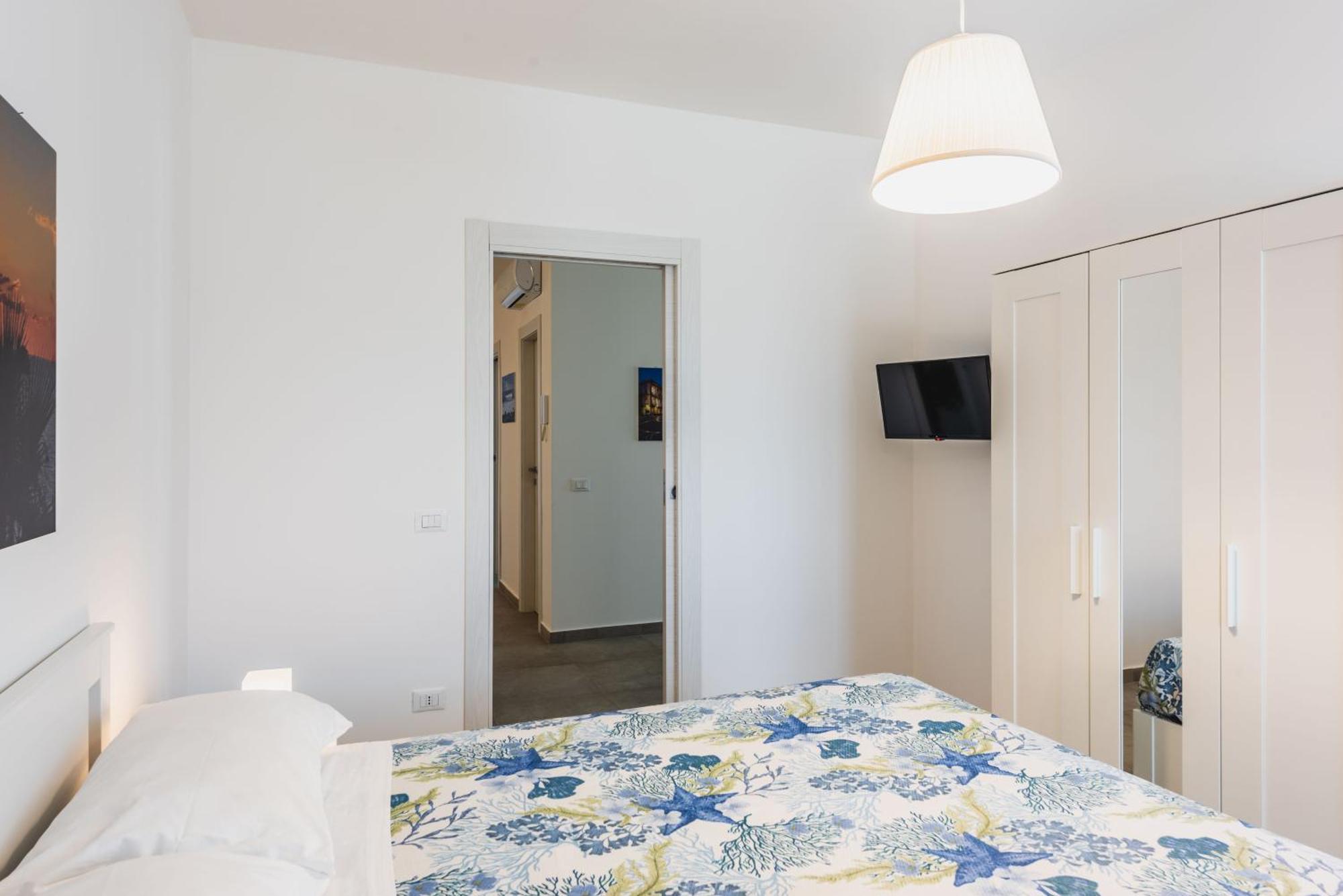 Etna Mare Apartments By Wonderful Italy Augusta Bagian luar foto
