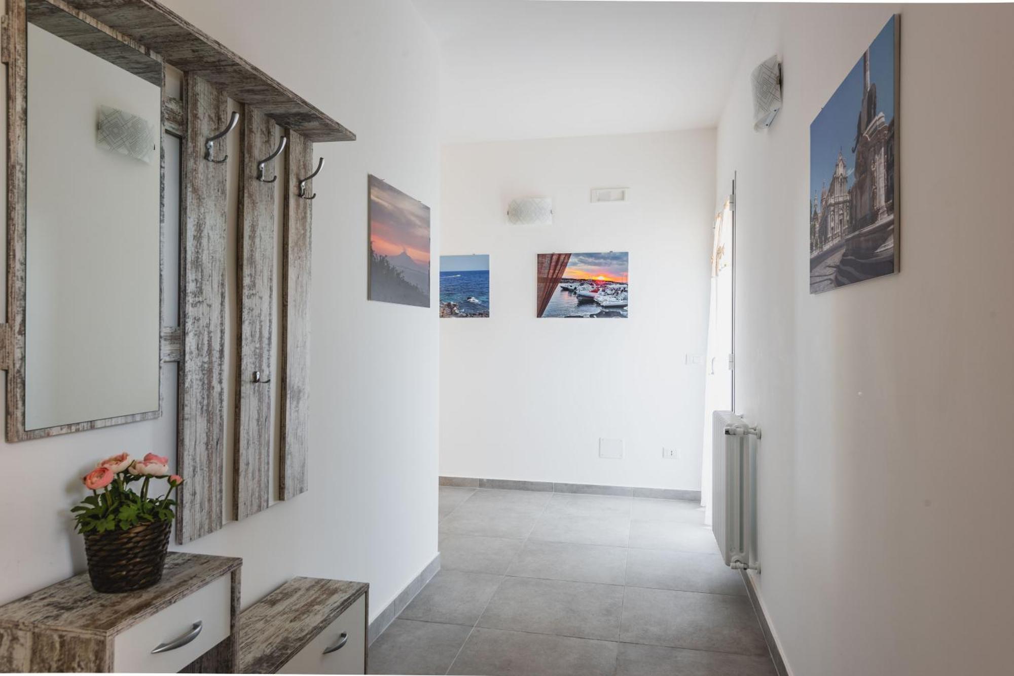 Etna Mare Apartments By Wonderful Italy Augusta Bagian luar foto