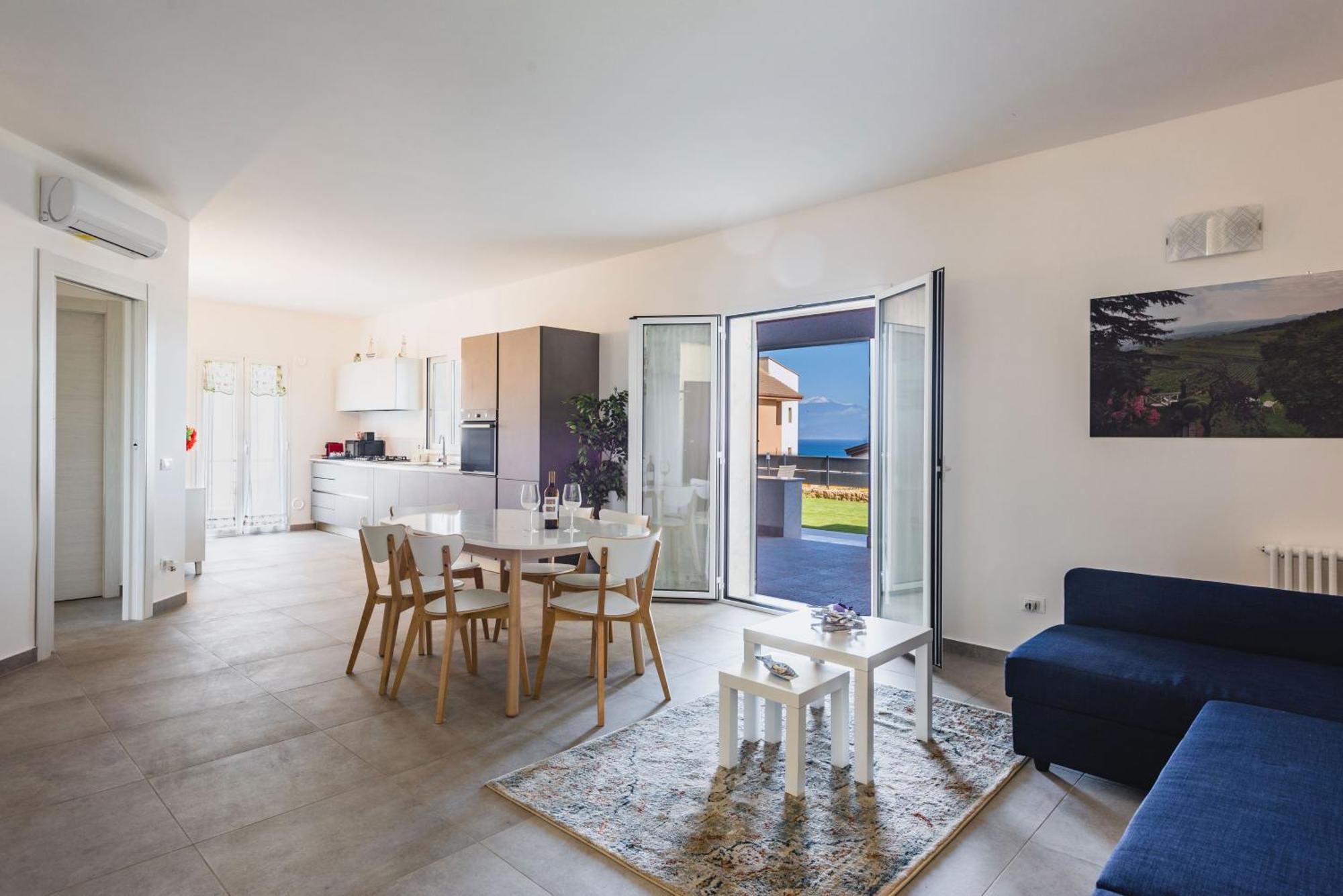 Etna Mare Apartments By Wonderful Italy Augusta Bagian luar foto